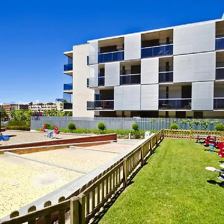 Uhc Paradise Village Family Complex דירה סאלו
