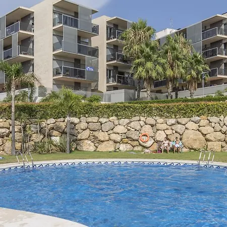 Uhc Paradise Village Family Complex דירה סאלו